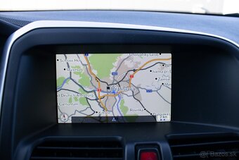 Volvo XC60 D3 Kinetic Geartronic - 17