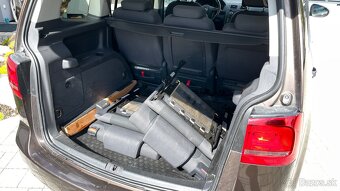 VOLKSWAGEN TOURAN - NA PREDAJ / NA SPLÁTK - 17