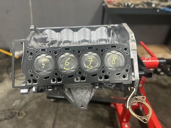 X5 xDrive50i 4.4 V8 Individual - 17