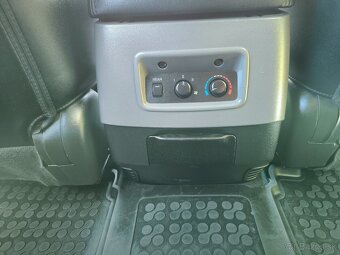 Mitsubishi Pajero Wagon 3.2 did FL - 17