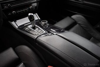BMW Rad 5 Touring 535d 313k A/T - 17