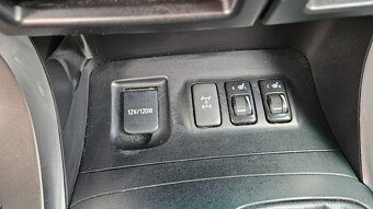Toyota Land Cruiser 120 3.0I D-4D Lux A/T - 17