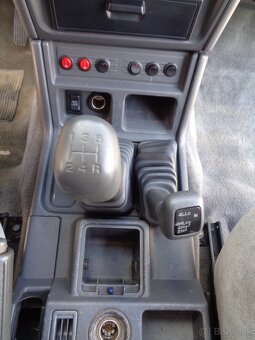 Mitsubishi Pajero 2.8 D GLS - 17