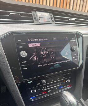 Rezervované Volkswagen Passat Variant 2.0 TDI Business DSG - 17