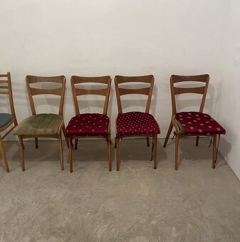 Poctivý retro rozkladací jedálenský stôl z masívu 70 roky - 17