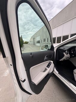 Mercedes GLA 200d 2018 - 17