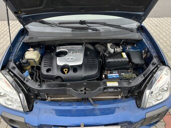 Hyundai Tucson 2.0 CRDi 103kw po 1maj v ČR NAVI - 17