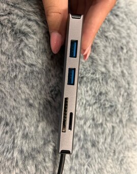 MacBook Air 13” M2 2022 + príslušenstvo - 17