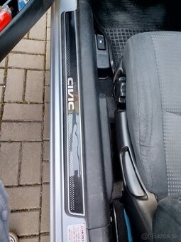 Honda Civic 7G - 17