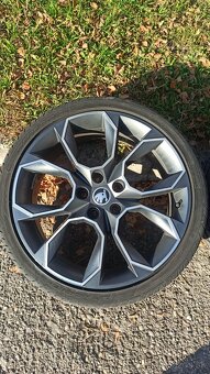 Škoda Octavia 3 RS combi 2,0 TDI 135 kw 4x4 - 17