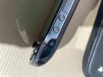 PS VITA PCH-1004 OLED displej -folia +8GB - 17