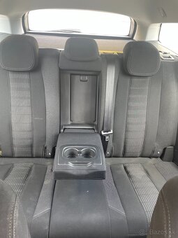 Peugeot 308 1.6 BlueHDi kombi - 17