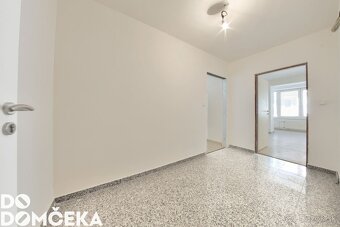 DO DOMČEKA | Bývanie s veľkorysým priestorom a vlastnou gará - 17