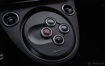 Abarth 595 Monster Energy Yamaha - 17