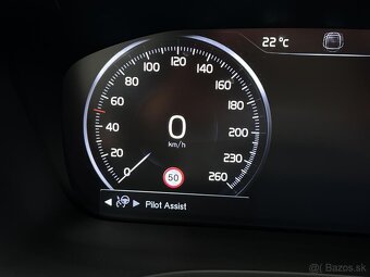 Volvo V60 B4 R-Design, diesel, 2021 - 17