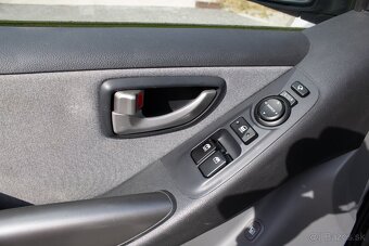 Hyundai H1 H-1 2.5 CRDi E6 Tour - 17