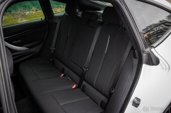 BMW Rad 3 GT 320d 135kw MT/6 2013 - 17