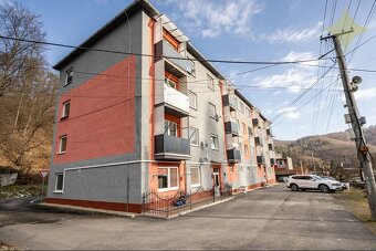 Na prenajom kompletne zariadený 2 izbový byt s balkónom - 17