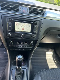 Predám Škoda Rapid 1.4 TSI Ambition DSG Automat - 17