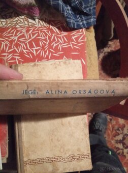 predam zbierku knih - 17