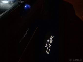 Toyota C-HR 1.8 Hybrid Executive - 17