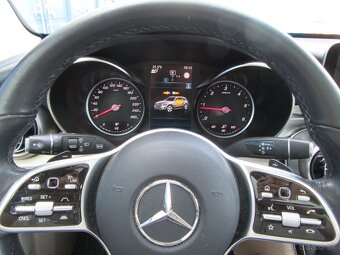 Mercedes GLC 300d - 17