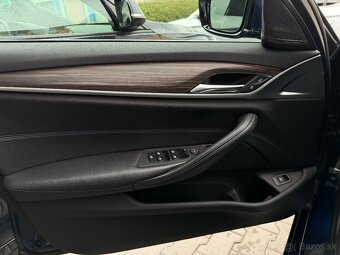 BMW 530d Touring M-Packet - 17