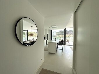 Luxusný apartmán s 3 spálňami v Higueron West - 17