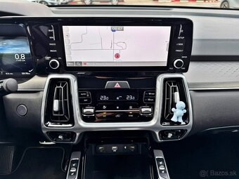 Kia Sorento 2.2 CRDi AT8 4x4 Platinum + Ťažné zar. - 17