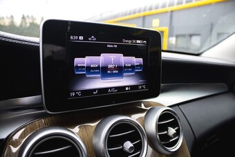 Mercedes-Benz C 220 d 4matic - 17