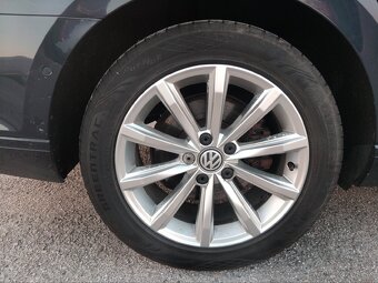 rozpredám Passat B8 variant DSG - LH5X - 17