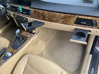 BMW 330xi Touring (E91) – xDrive – 3.0  benzín – Automat - 17