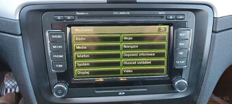 Škoda Superb Combi 2.0 TDI CR 4x4 170k Elegance - 17