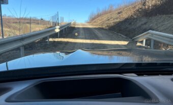 BMW 730d xDrive A/T, HUD, Active Sound Booster, Odpočet DPH - 17