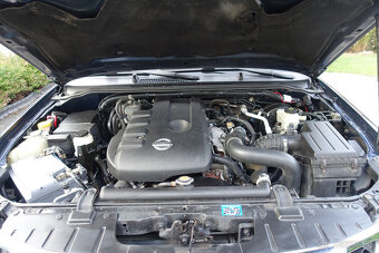 Nissan Navara DoubleCab 2.5 dCi XE, M6, 140kW, 4d. - 17