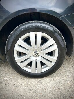Volkswagen Passat B6 4x4 2.0TDI Common Rail - 17