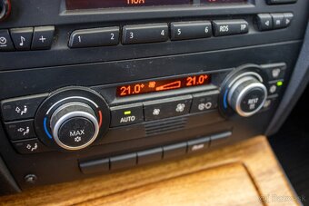 BMW Rad 3 Touring 320 d - 17