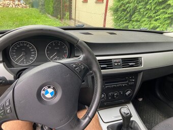 Rozpredam bmw e91 318i 2006 predfacelift - 17