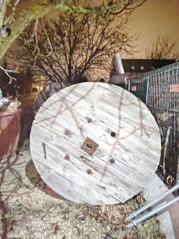 Drevené káblové bubny - 17