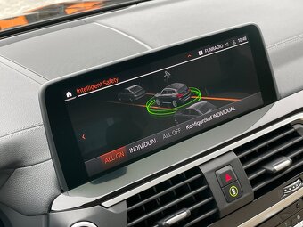 BMW X3 Luxury Line xDrive 20i A/T - 17