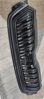 Škoda kamiq maska chladiča Kamiq monte Carlo 658 - 17