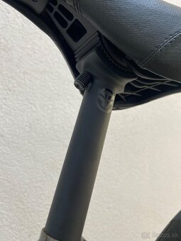 High-end BMX bike s top komponentmi - 17