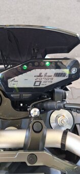 Yamaha MT 09 AKRAPOVIČ - 2020 - 17