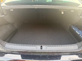 Volkswagen Passat 2.0 TDI BMT Highline DSG - 17