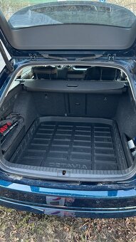 Škoda Octavia Combi 2.0 TDI SCR Style DSG - 17
