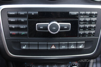 Mercedes-Benz A180 1,6 i 90 kW - 17