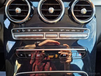 Mercedes-Benz GLC SUV 220 d 4MATIC A/T - 17