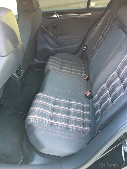 VOLKSWAGEN GOLF 6 GTI 2.0 TFSI TURBO Benzín - 17