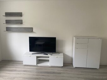 na prenájom 3 izb. byt, Ondavská ul. - 17