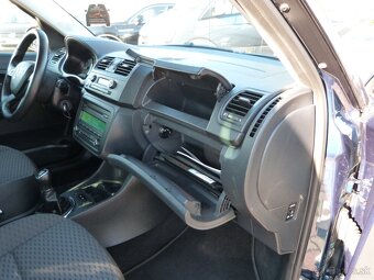 Škoda Roomster 1.2 TSI 105k Family - 17